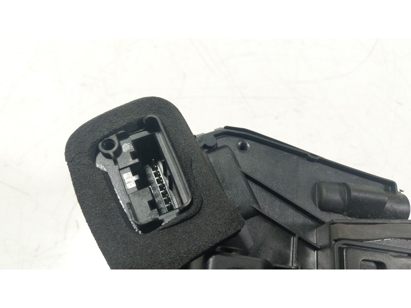 Recambio de cerradura puerta delantera derecha para audi q3 sportback (f3n) 35 tdi referencia OEM IAM  5TB837016C 