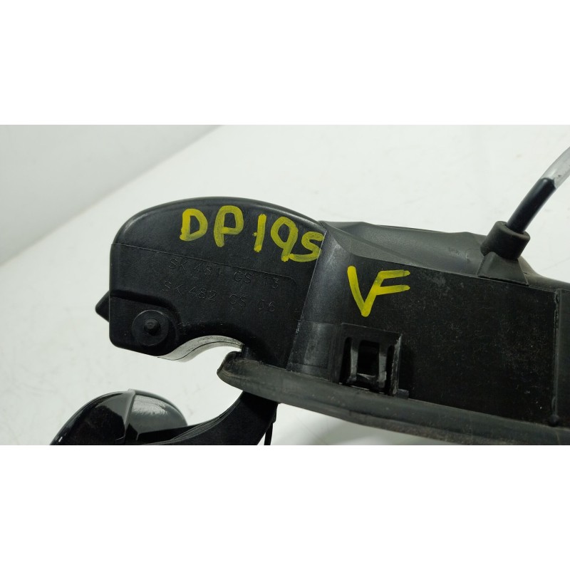 Recambio de tapa combustible para skoda superb iii station wagon (3v5) 1.4 tsi iv referencia OEM IAM 3V9809909  