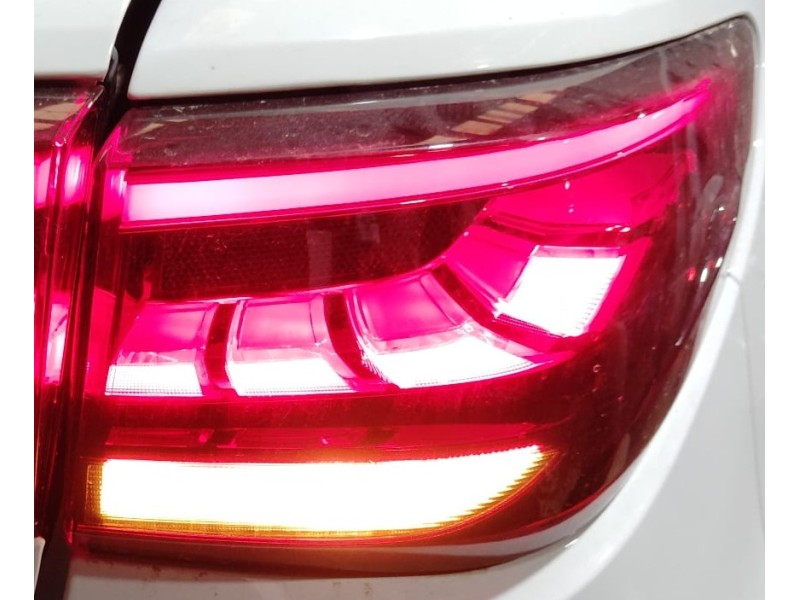 Recambio de piloto trasero derecho para mg zs suv (azs1) 1.5 vti referencia OEM IAM  10571682 