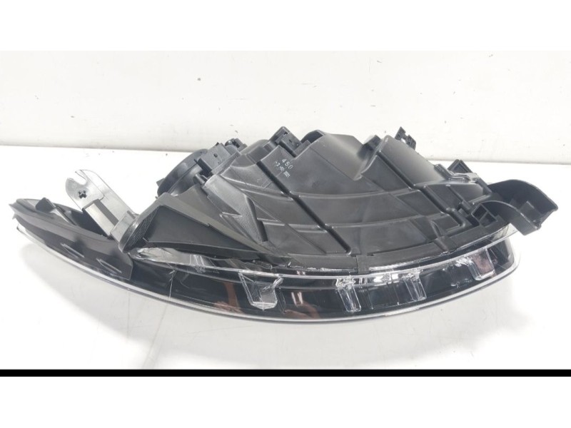 Recambio de faro izquierdo para renault captur i (j5_, h5_) 1.2 tce 120 referencia OEM IAM  260609268R 