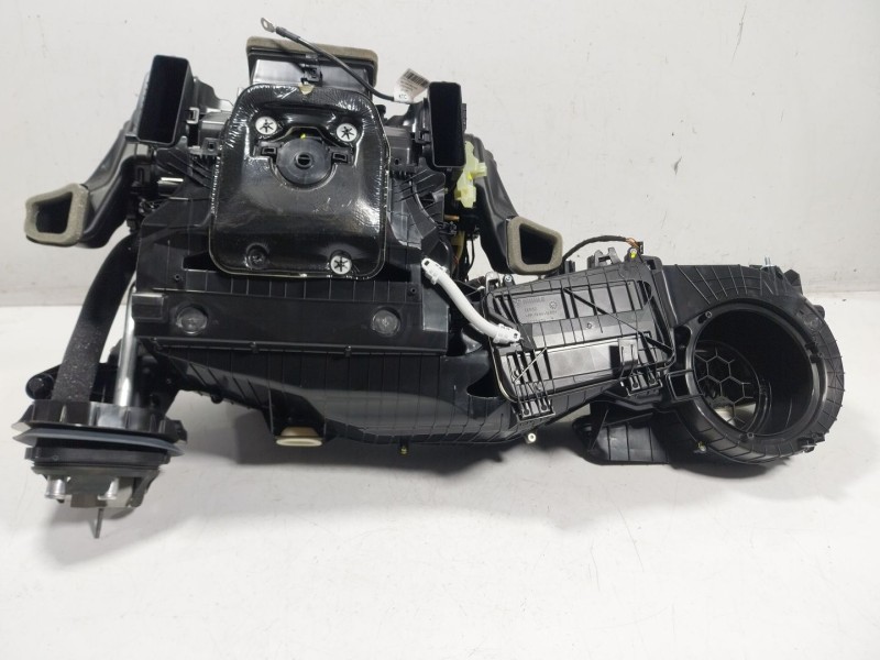 Recambio de calefaccion entera normal para bmw 8 coupé (g15, f92) 840 d xdrive referencia OEM IAM  6411HZ5A328C0 
