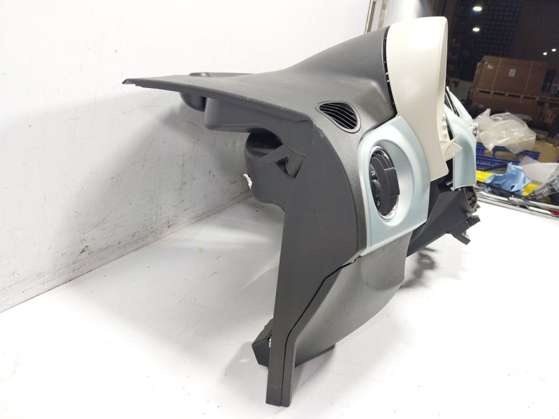 Recambio de salpicadero para fiat 500 (312_) 1.0 mild hybrid (312.ayd1b) referencia OEM IAM  735735284 