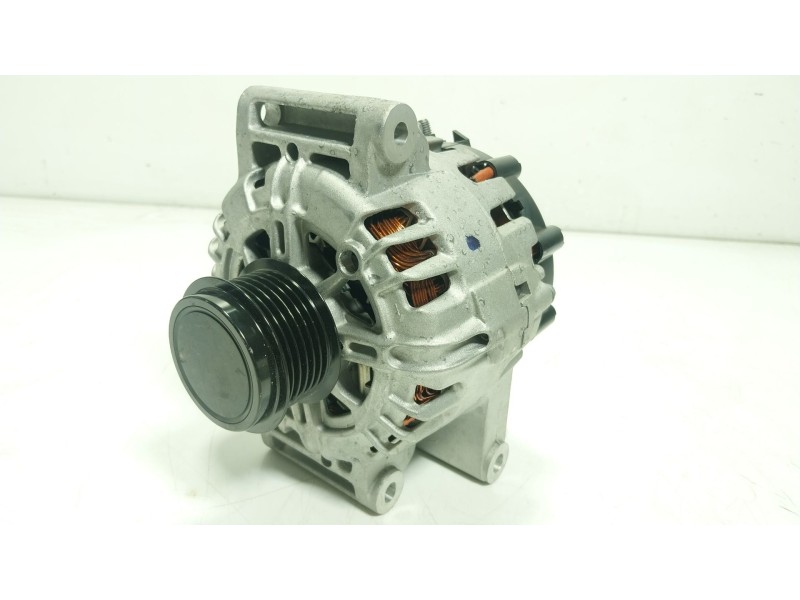 Recambio de alternador para opel insignia a (g09) 2.0 turbo (68) referencia OEM IAM  2605325A 