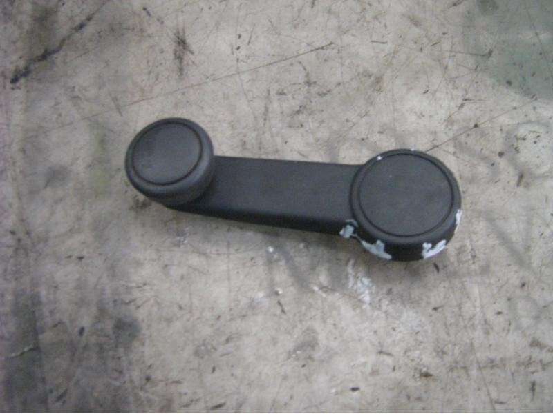 Recambio de maneta elevalunas trasera izquierda para ford focus berlina (cak) ghia referencia OEM IAM   