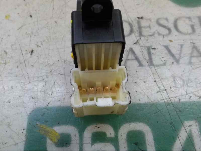 Recambio de mando elevalunas trasero izquierdo para suzuki s-cross 1.6 ddis referencia OEM IAM 3799568L00  