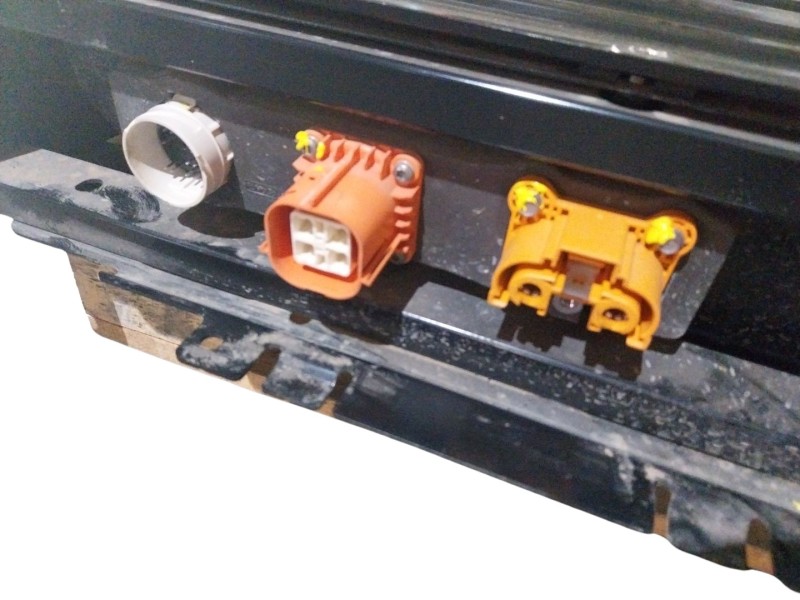 Recambio de bateria para ford kuga st-line x plug-in hybrid referencia OEM IAM 2651277 LX6810B759ME LX6810B759MG