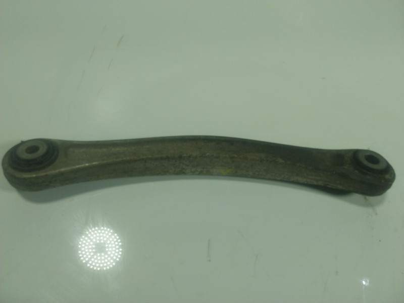 Recambio de brazo suspension superior trasero izquierdo para volkswagen touareg (7la) tdi v10 referencia OEM IAM 7L0505397  