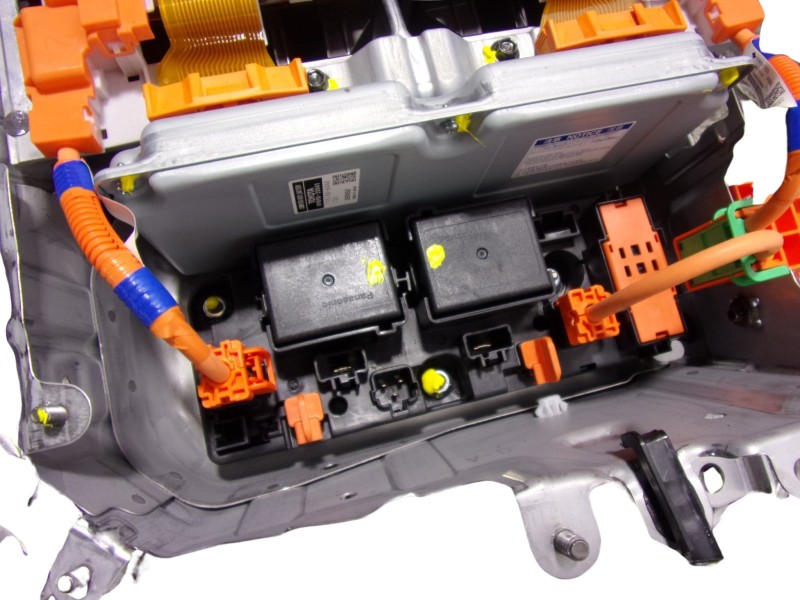 Recambio de bateria para toyota corolla hybrid referencia OEM IAM G951016020 G928012030 