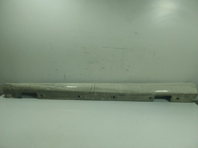 Recambio de faldon lateral para mercedes-benz clase a (w176) a 200 (176.043) referencia OEM IAM A2466980554  