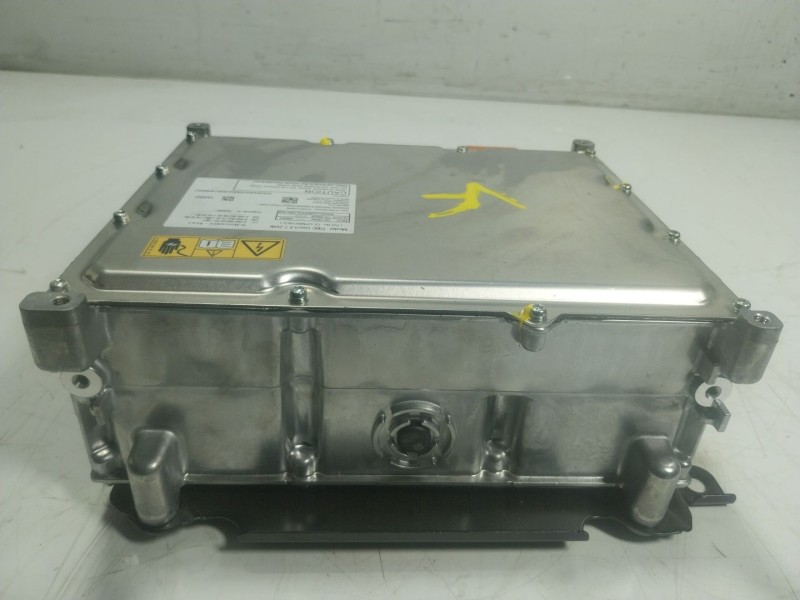 Recambio de convertidor de voltaje para mercedes-benz clase a berlina (bm 177) referencia OEM IAM A0009006520 A0009006520 