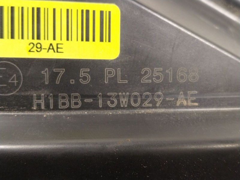Recambio de faro derecho para ford fiesta vii (hj, hf) 1.0 ecoboost referencia OEM IAM 2549214 H1BB13W029AE 