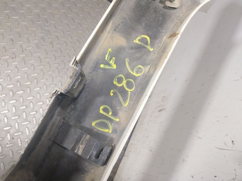 Recambio de faldon lateral para nissan leaf (ze1) electric referencia OEM IAM 768515SA0B  