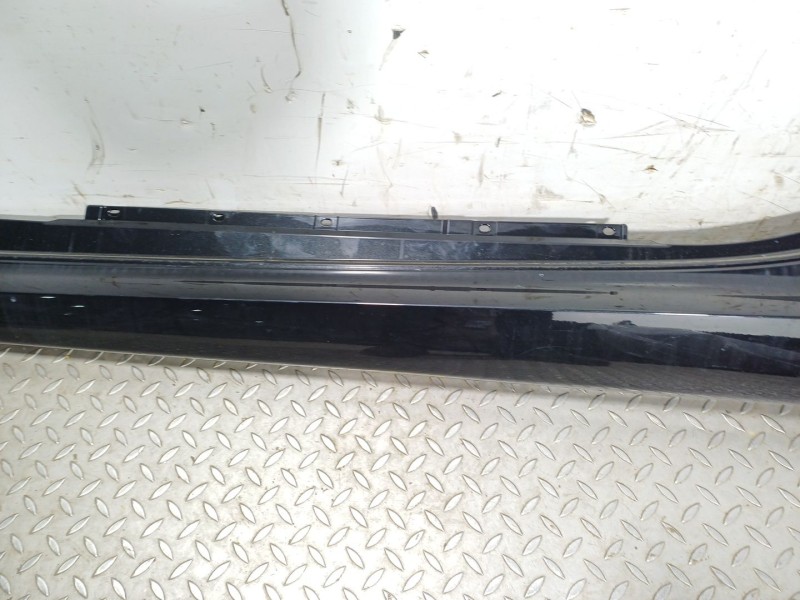 Recambio de faldon lateral para bmw 8 coupé (g15, f92) 840 d xdrive referencia OEM IAM 51778078759  