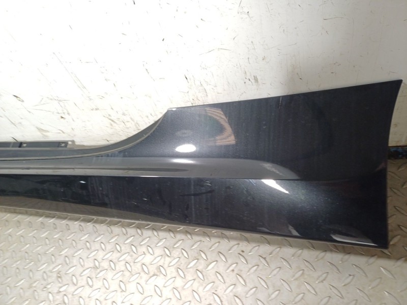 Recambio de faldon lateral para bmw 8 coupé (g15, f92) 840 d xdrive referencia OEM IAM 51778078759  