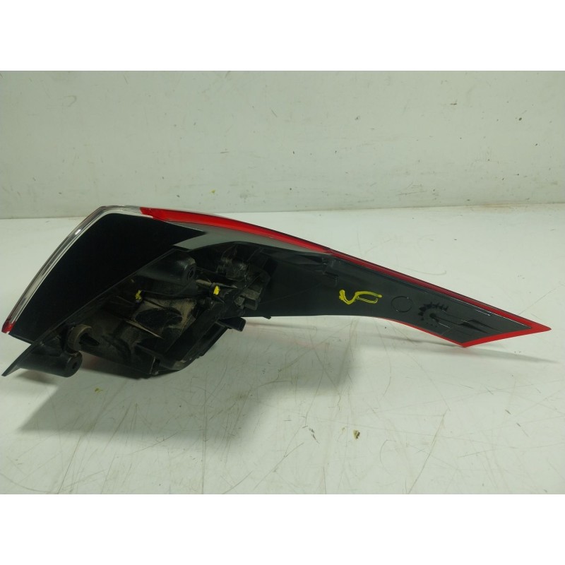 Recambio de piloto trasero izquierdo para opel crossland x / crossland (p17, p2qo) 1.2 (75) referencia OEM IAM 13467976  