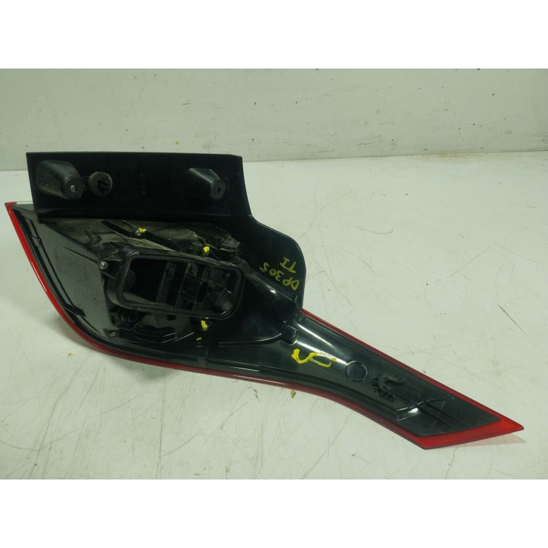 Recambio de piloto trasero izquierdo para opel crossland x / crossland (p17, p2qo) 1.2 (75) referencia OEM IAM 13467976  