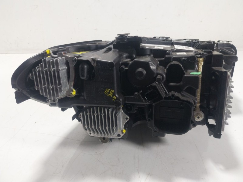 Recambio de faro izquierdo para bmw 5 (g30, f90) 540 i xdrive referencia OEM IAM 63119479267 5A388F102 