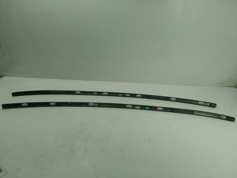 Recambio de moldura para bmw 3 (g20, g80, g28) 330 d xdrive referencia OEM IAM 51139464787 11177992737 51139464788