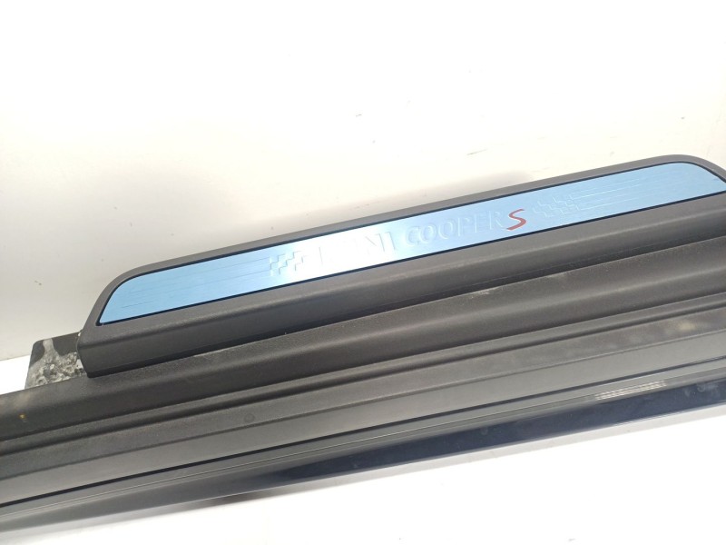 Recambio de faldon lateral para mini mini countryman (f60) cooper s all4 referencia OEM IAM 51775A870A1  