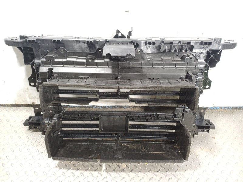 Recambio de frente delantero para kia niro ii (sg2) 1.6 gdi hybrid referencia OEM IAM 64101AT000  