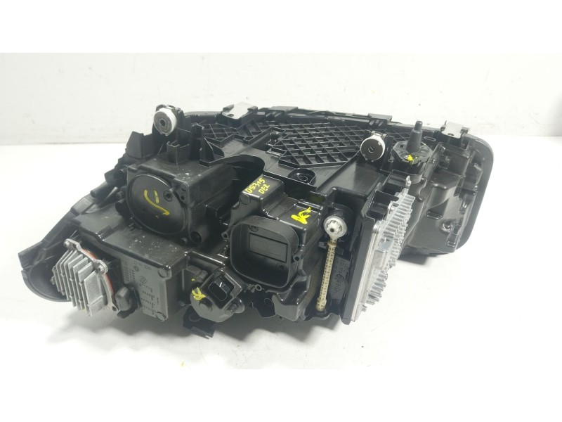 Recambio de faro derecho para bmw 5 (g30, f90) 530 d xdrive referencia OEM IAM 63119479262 5A388C802 