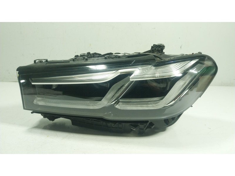 Recambio de faro izquierdo para bmw 5 (g30, f90) 530 d xdrive referencia OEM IAM 63119479261 5A388C702 