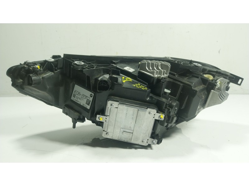 Recambio de faro derecho para bmw 4 gran coupe (g26) 420 d mild-hybrid referencia OEM IAM 63118084886 950511003 