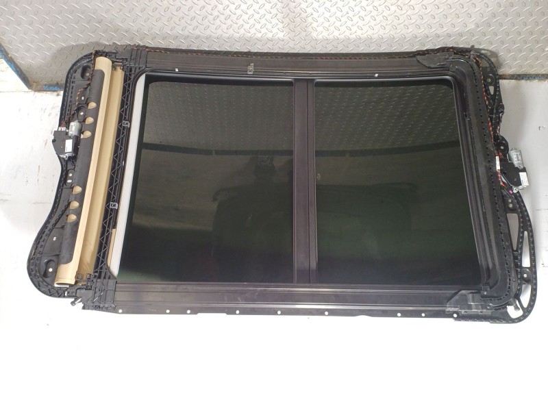 Recambio de techo electrico para porsche cayenne (92a) 3.6 gts referencia OEM IAM 95856205500  