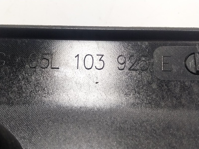 Recambio de tapa motor para volkswagen tiguan (ad1, ax1) 2.0 tdi referencia OEM IAM 05L103925E 05L103925E 