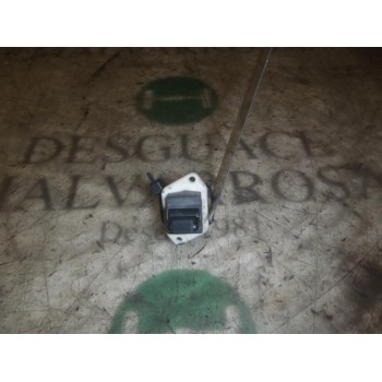 MANDO ELEVALUNAS TRASERO DERECHO 