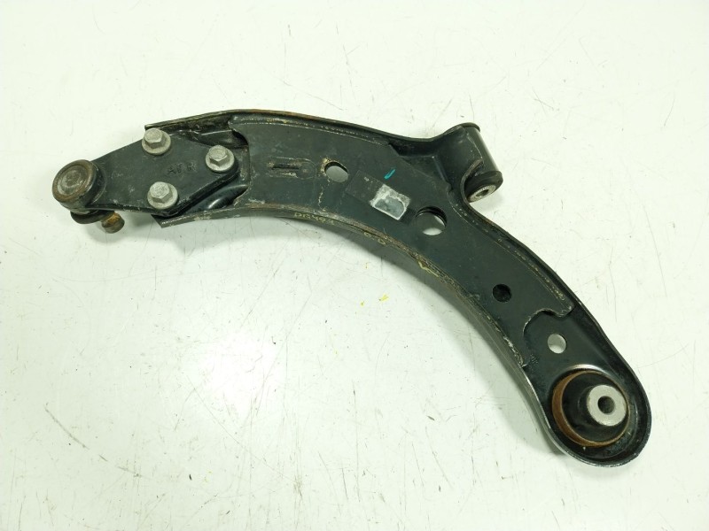 Recambio de brazo suspension inferior delantero derecho para mg zs suv (azs1) 1.5 vti referencia OEM IAM   