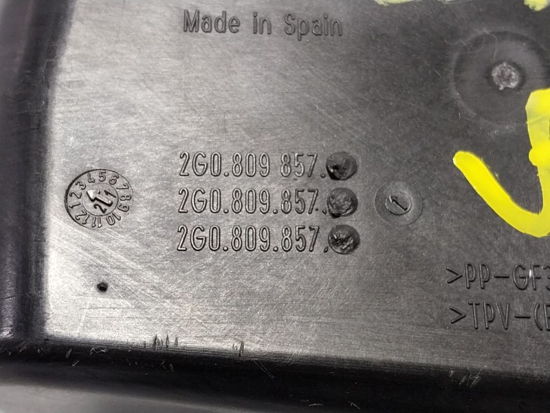 Recambio de tapa combustible para volkswagen polo vi (aw1, bz1, ae1) 1.0 tsi referencia OEM IAM 2G0809857 2G0809857 