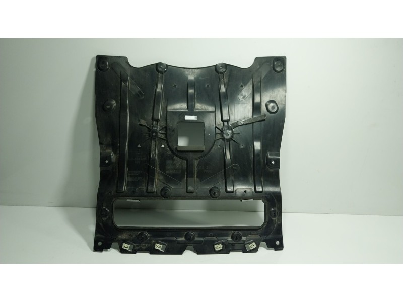 Recambio de cubrecarter para bmw xm (g09) plug-in-hybrd a las 4 ruedas referencia OEM IAM 51759451719  