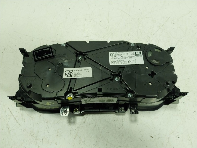 Recambio de cuadro instrumentos para volkswagen polo vi (aw1, bz1, ae1) 1.0 tsi referencia OEM IAM 2G0920740J 2G0920740J 