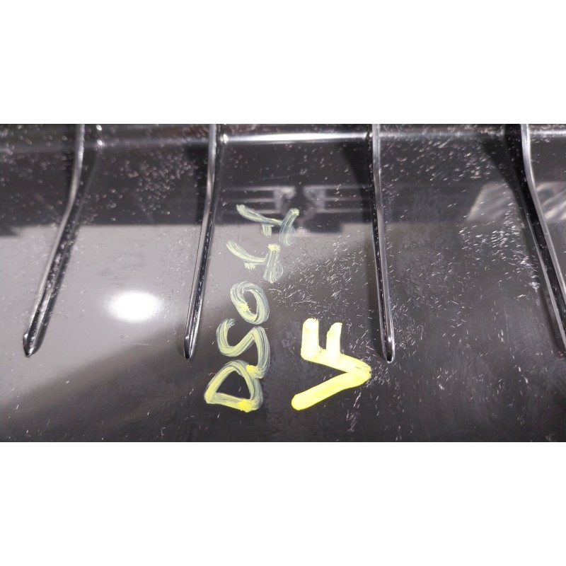 Recambio de guantera para bmw xm (g09) plug-in-hybrd a las 4 ruedas referencia OEM IAM 51165A530B6 3398130 