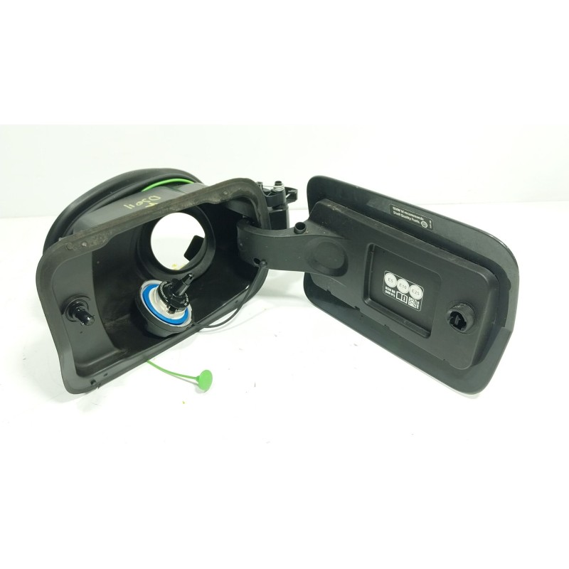 Recambio de tapa combustible para bmw xm (g09) plug-in-hybrd a las 4 ruedas referencia OEM IAM 51919451576  