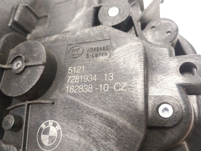 Recambio de cerradura puerta delantera derecha para mini mini (f56) cooper referencia OEM IAM  18283810CZ 