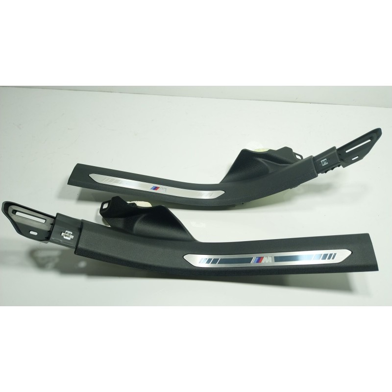 Recambio de moldura para bmw xm (g09) plug-in-hybrd a las 4 ruedas referencia OEM IAM 51475A1E4C3 51475A010B6 