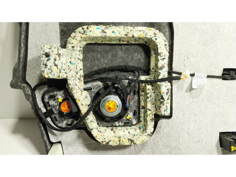 Recambio de bandeja trasera para bmw 8 coupé (g15, f92) 840 d xdrive referencia OEM IAM   