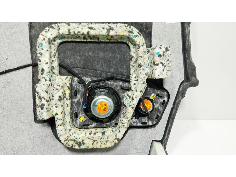 Recambio de bandeja trasera para bmw 8 coupé (g15, f92) 840 d xdrive referencia OEM IAM   