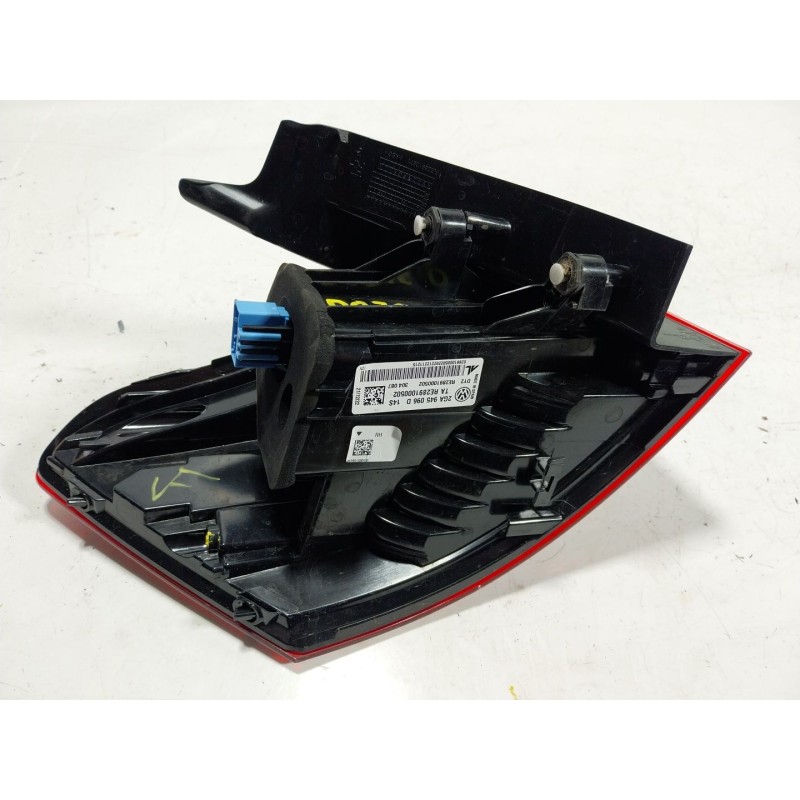 Recambio de piloto trasero derecho para volkswagen t-roc (a11, d11) 2.0 tdi scr referencia OEM IAM  2GA945096D 