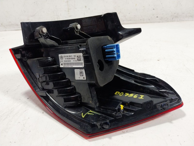 Recambio de piloto trasero izquierdo para volkswagen t-roc (a11, d11) 2.0 tdi scr referencia OEM IAM  2GA945095D 