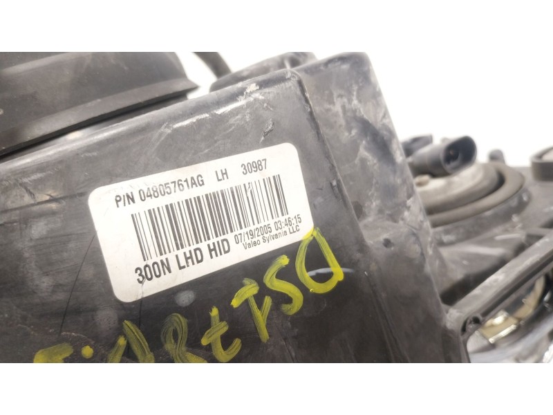 Recambio de faro izquierdo para chrysler 300c (lx, le) 3.5 referencia OEM IAM  04805761AG 