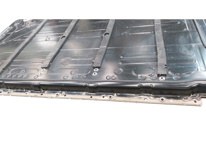 Recambio de bateria para tesla model s ev awd referencia OEM IAM  P1659701 TFR24097000CCL