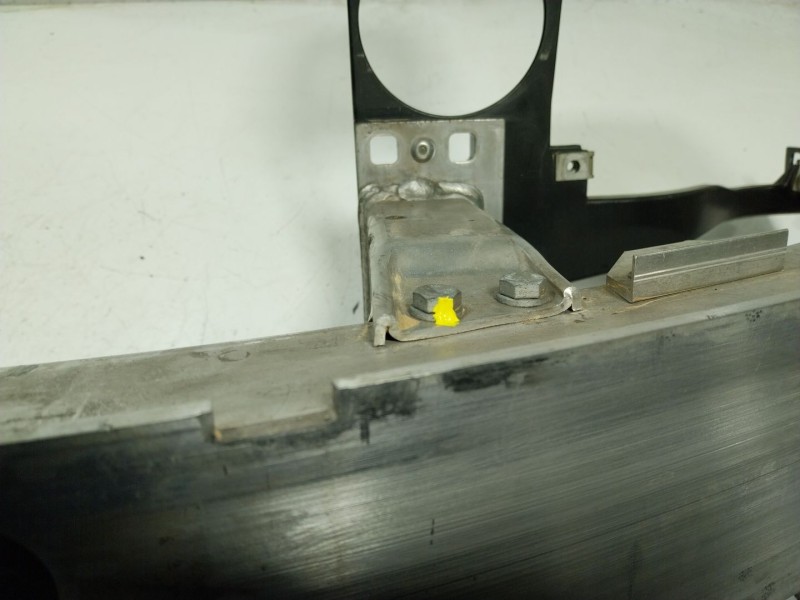 Recambio de refuerzo paragolpes delantero para bmw 6 (e63) 630 i referencia OEM IAM  07E154402 