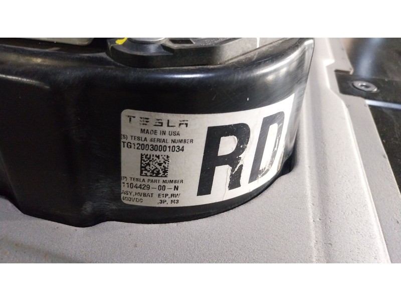 Recambio de bateria para tesla model 3 ev awd referencia OEM IAM  110442900N 
