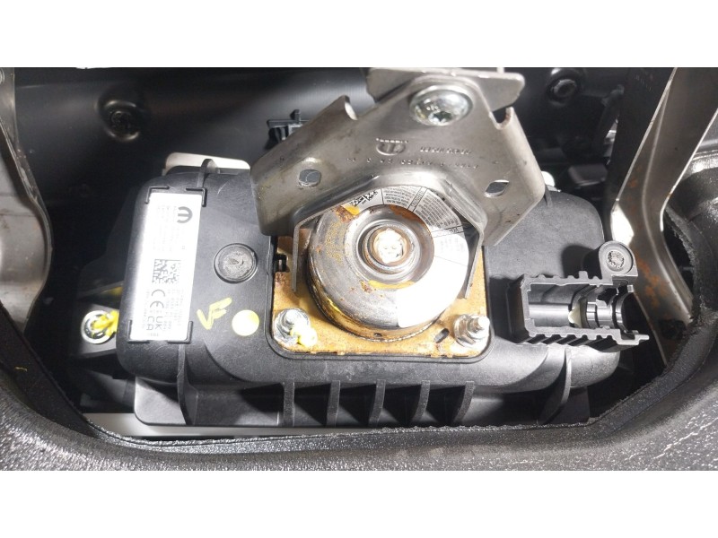 Recambio de salpicadero para peugeot 3008 ii suv (mc_, mr_, mj_, m4_) hybrid 180 referencia OEM IAM  9839801280 