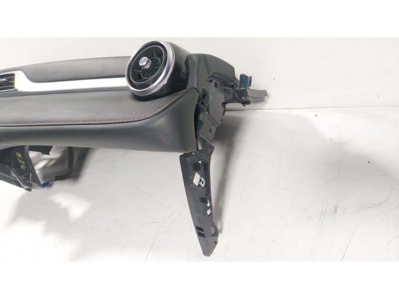 Recambio de salpicadero para mg zs suv (azs1) 1.5 vti referencia OEM IAM  G7FH187P1312 