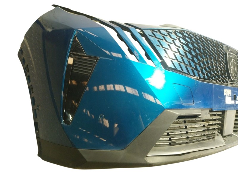 Recambio de paragolpes delantero para peugeot 3008 ii suv (mc_, mr_, mj_, m4_) hybrid 180 referencia OEM IAM   