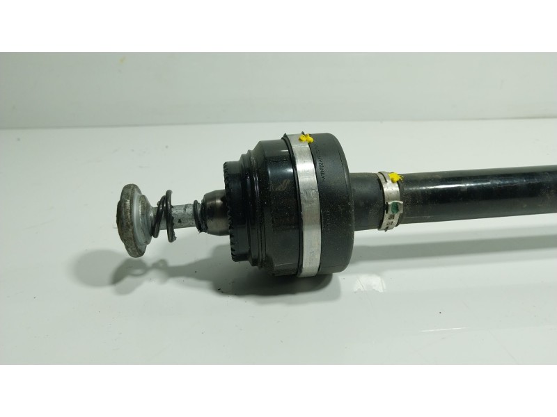 Recambio de transmision trasera derecha para bmw 8 coupé (g15, f92) 840 d xdrive referencia OEM IAM  8666760 